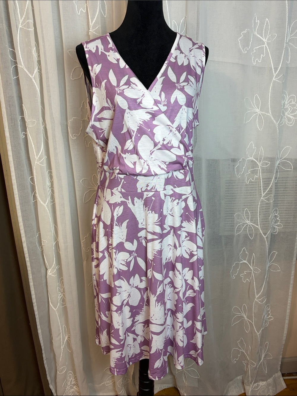 NWT Guberry XL Sleeveless Lavender Floral Wrap look Dress